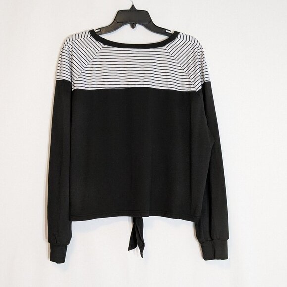 SHEIN CURVE Black & White Stripe Long Sleeve Knit, Front Knot Top; Size 1XL - Picture 2 of 4